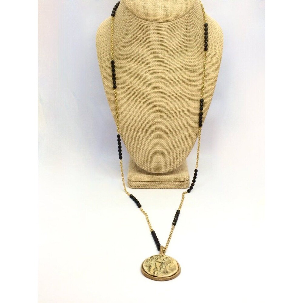VINTAGE ARTISAN NECKLACE Gold Tone Chain Black Beads Floral Medallion Pendant - Picture 2 of 12
